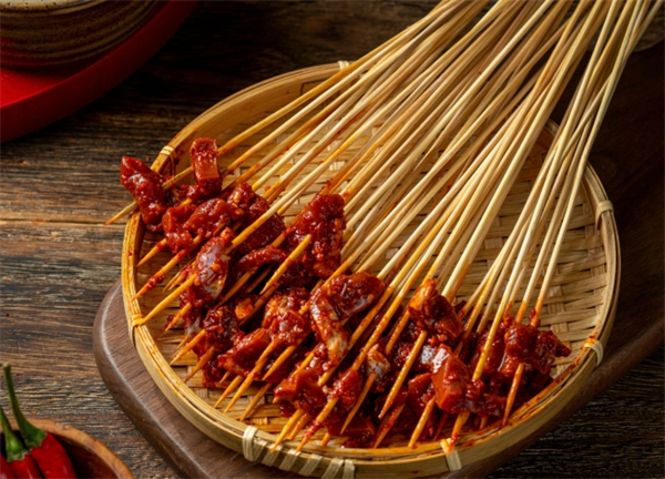 让签签飞小郡肝串串香