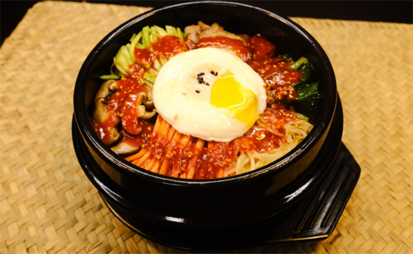 美食记石锅拌饭快餐