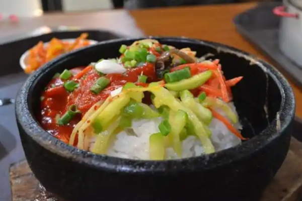 饭米粒拌饭馆