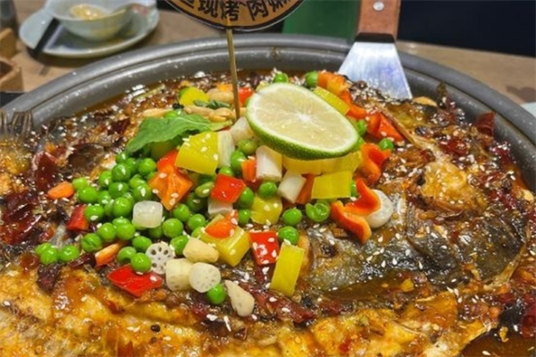 鱼见你烤鱼主题餐厅