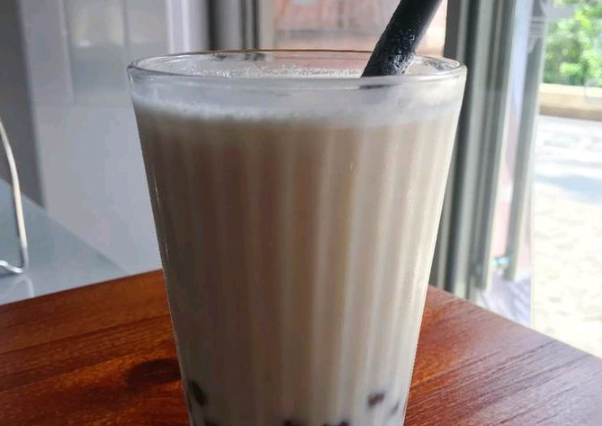 梧桐姥姥奶茶