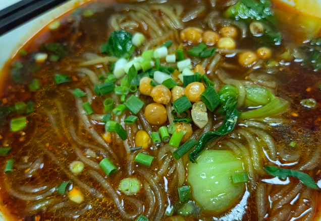 食族人酸辣粉