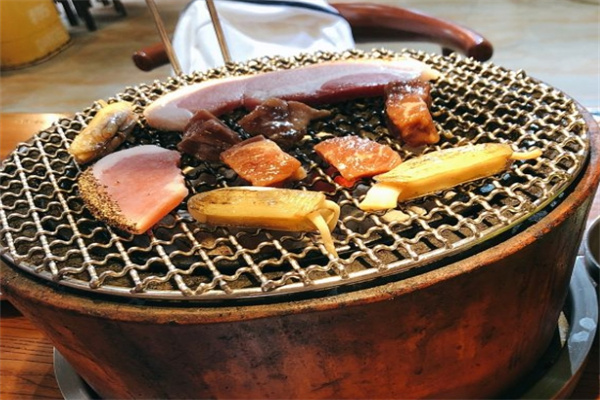 东北泥炉烤肉
