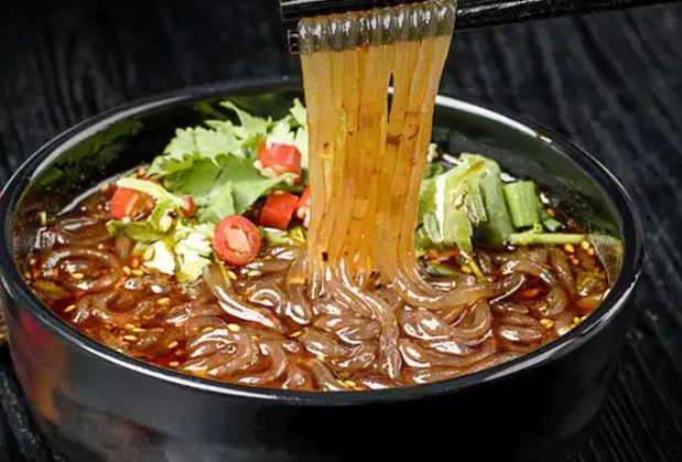 路转粉酸辣粉