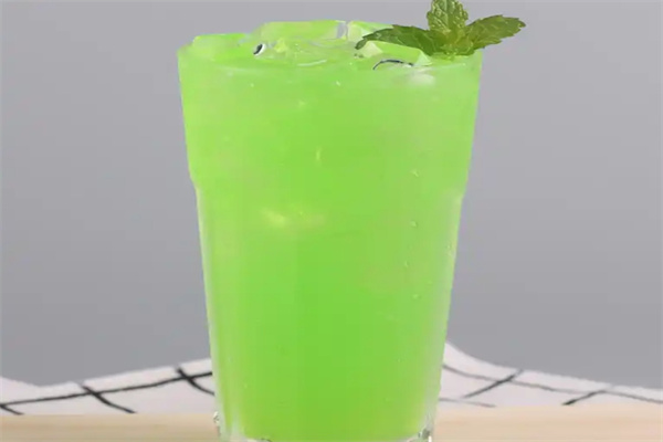 青苹果奶茶