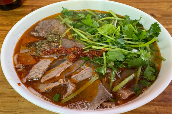水城荷城羊肉粉