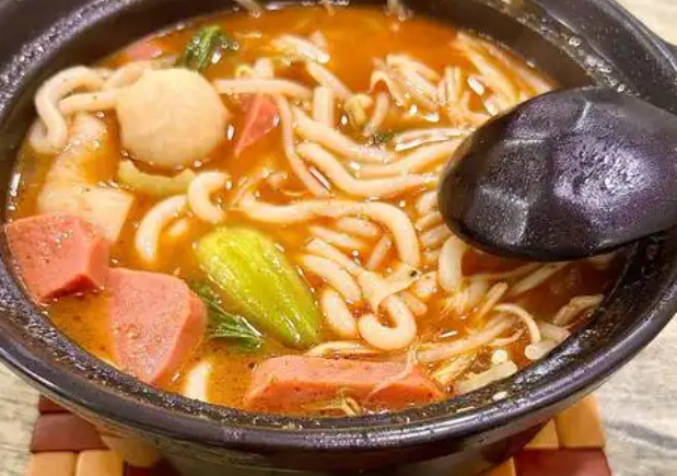 赵天琦米线