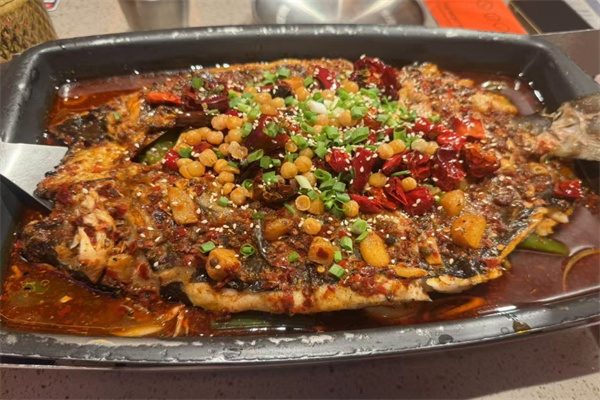 青青河边鱼烤鱼
