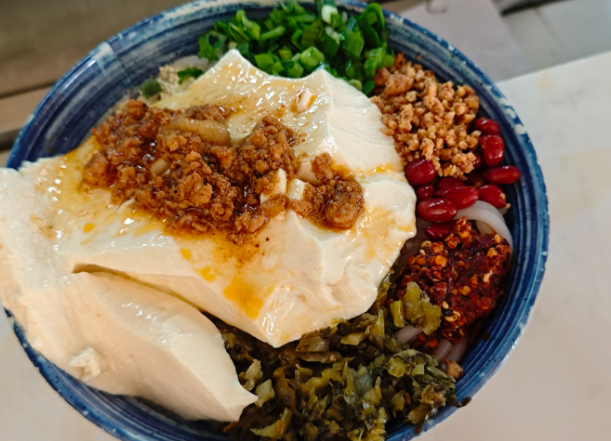 德胜桥豆花米线