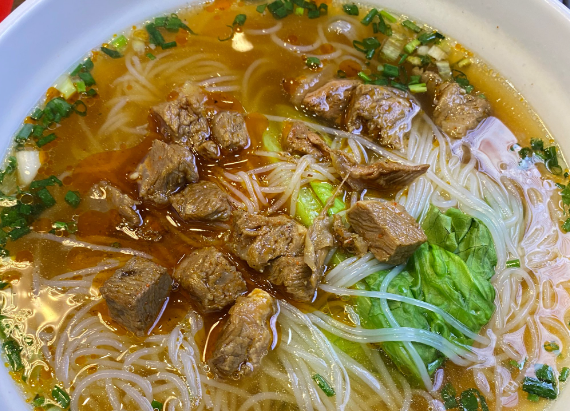 鑫花溪牛肉米粉