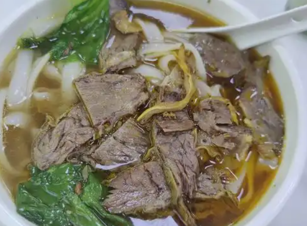 鑫花溪牛肉米粉