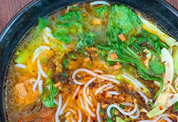 铁仕云县土鸡米线