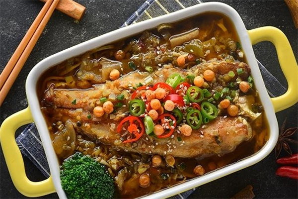 鱼真探烤鱼饭