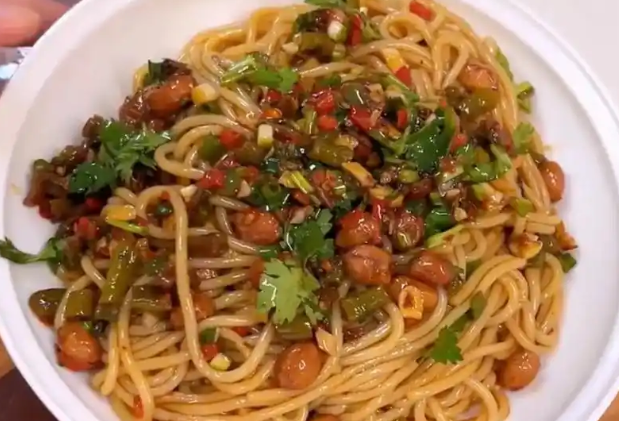 周真真拌粉
