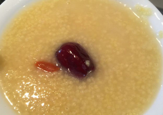 梁记粥铺