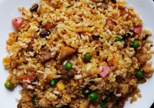爱尚烤肉拌饭
