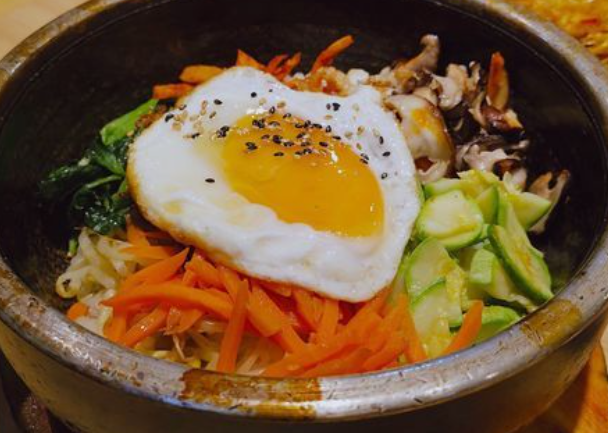 回龙观石锅拌饭