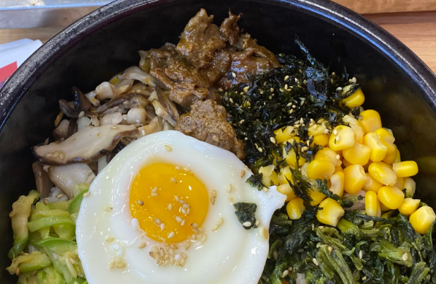 撒椒先生石锅拌饭