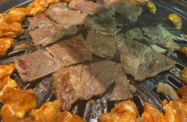 极灸烤肉