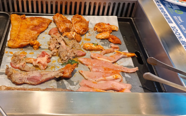 政清坤烤肉拌饭