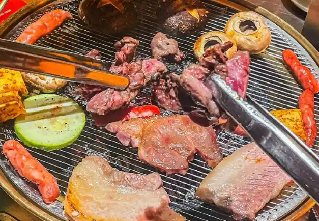 牛犇炭火烤肉