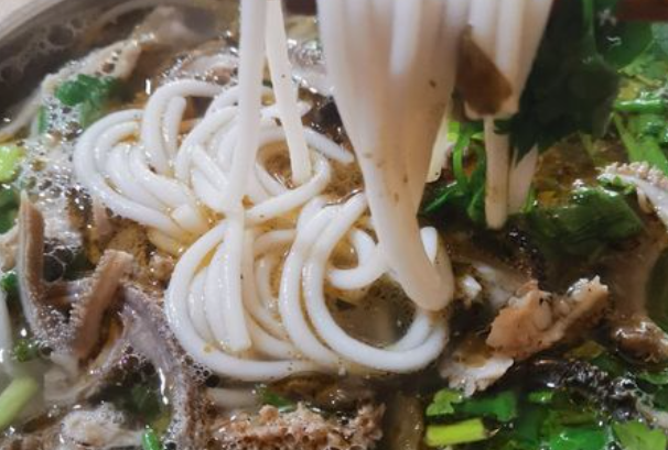 红鼻子卤粉