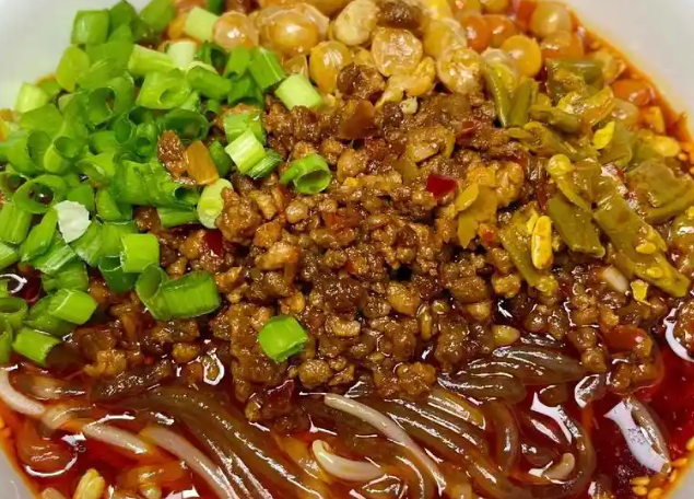酸辣煮义米粉