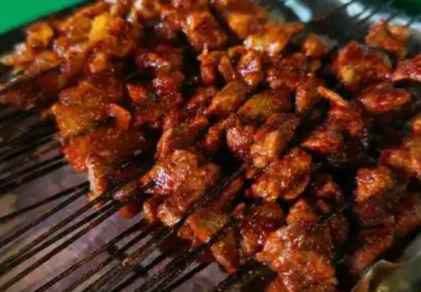 李笑笑串串香
