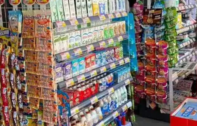 早8点便利店