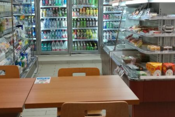 致胜客便利店