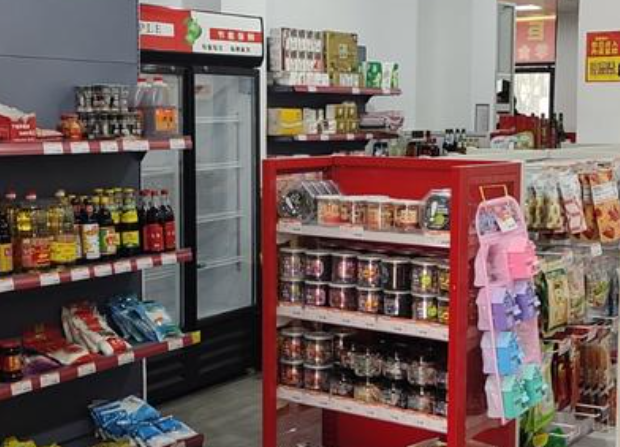 唯唯熊便利店