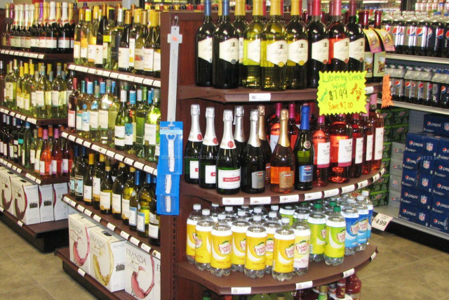 吉优客家便利店