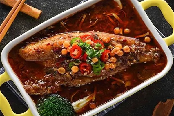 巧渝娘无骨烤鱼饭