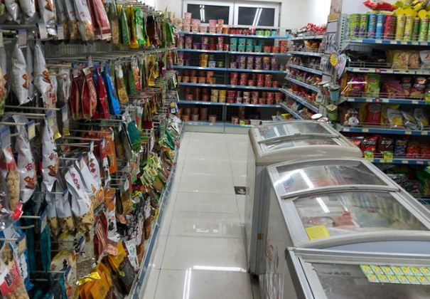 萌象优优便利店