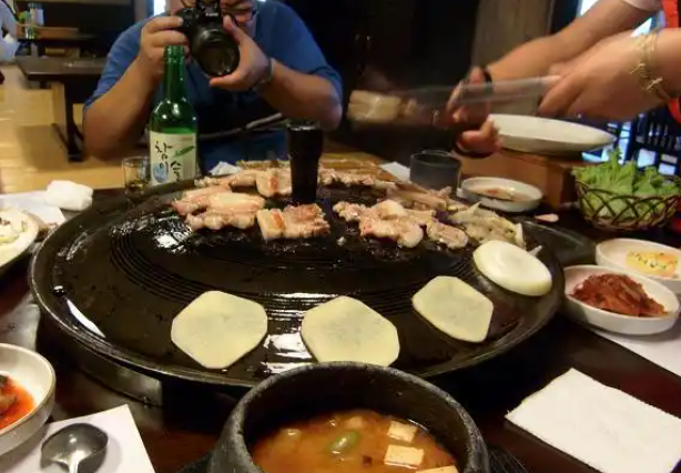隔壁老王东北烤肉