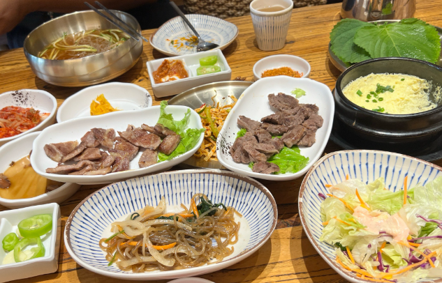 金达莱烤肉