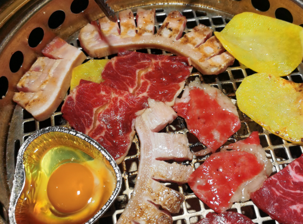 喵喵烤肉饭