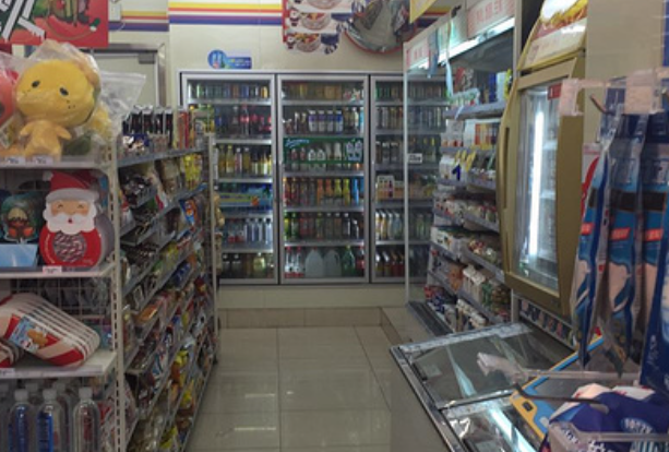 71便利店