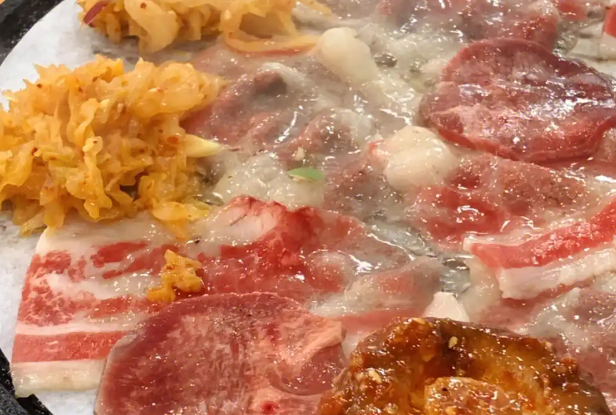 千纸鹤嫩汁烤肉