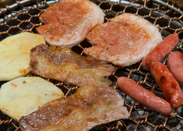 釜山港炭火烤肉