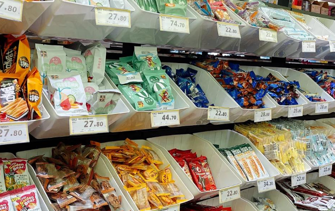 WOWO便利店