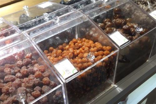 零食加盟多少钱，十八里梅大受欢迎