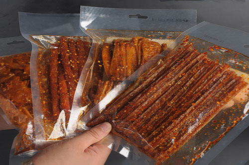郑奋斗手工辣条零食店加盟靠谱吗？