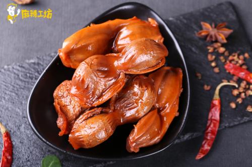 麻辣工坊卤味鸭脖