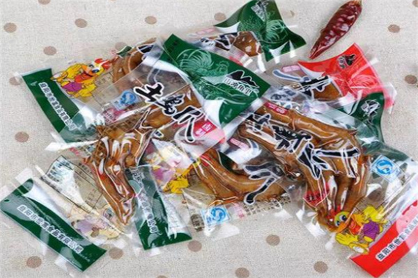 山冲角里零食