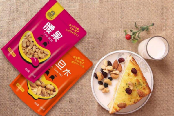 天成零食旅行记