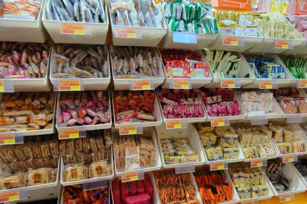 华妞休闲食品