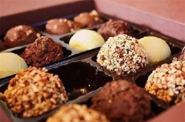 五块五休闲食品