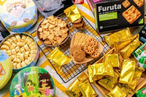 柏泰休闲食品