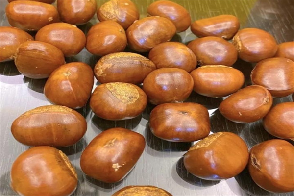 栗中王炒货店